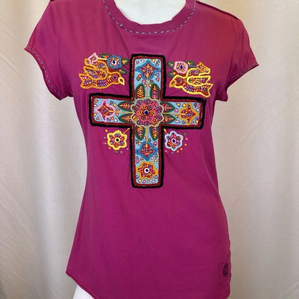 Double D Ranch Fuchsia Short Sleeve Top with Multicolor Embroidered Cross